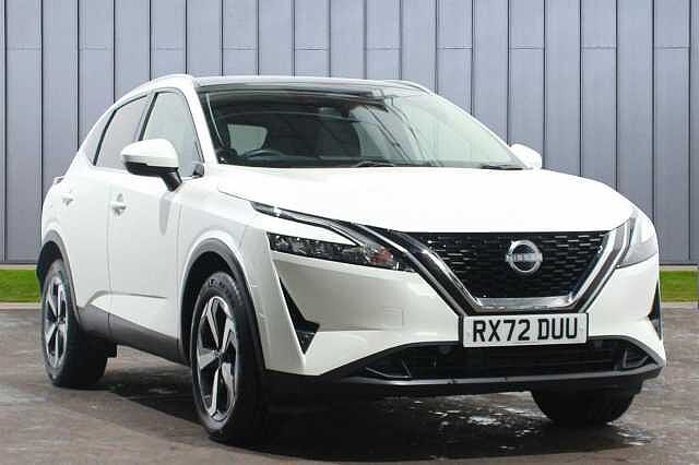 Nissan Qashqai 1.3 DIG-T (160ps) N-Connecta