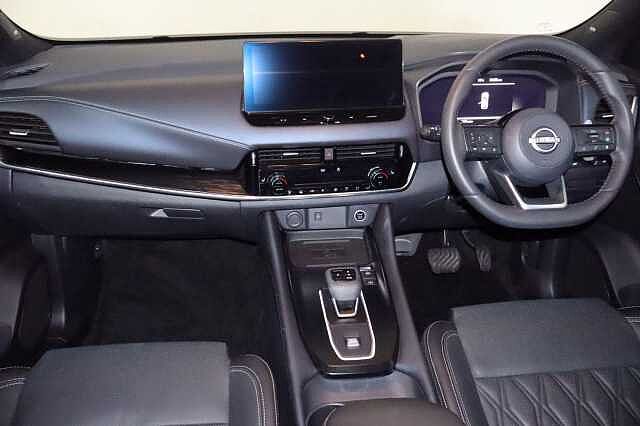 Nissan Qashqai 1.3 DIG-T MHEV Tekna+ XTRON Euro 6 (s/s) 5dr