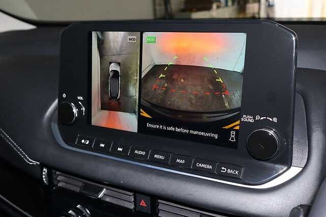 Nissan Qashqai 1.3 DIG-T MHEV Premiere Edition Euro 6 (s/s) 5dr