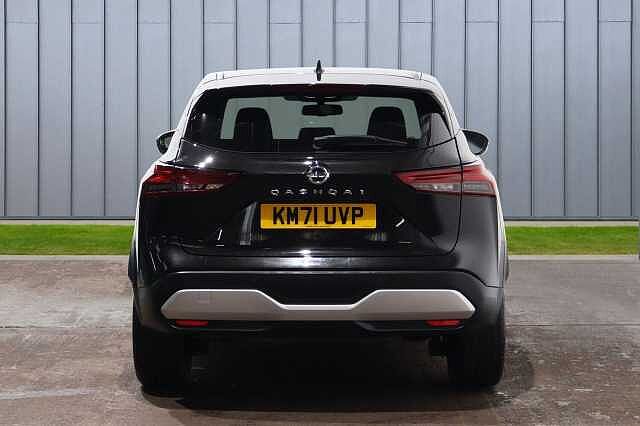 Nissan Qashqai 1.3 DIG-T MHEV Premiere Edition Euro 6 (s/s) 5dr