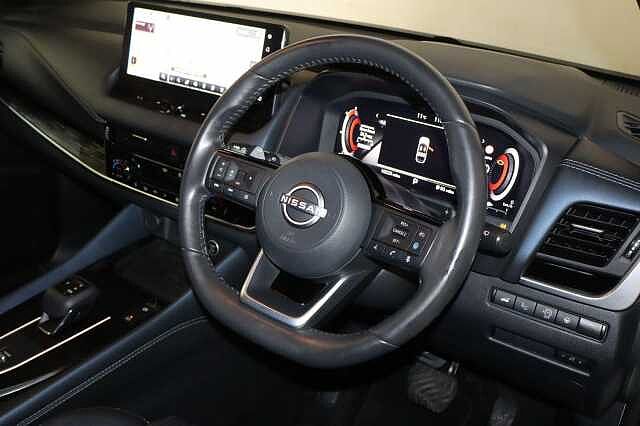 Nissan Qashqai 1.3 DIG-T MHEV Tekna XTRON Euro 6 (s/s) 5dr