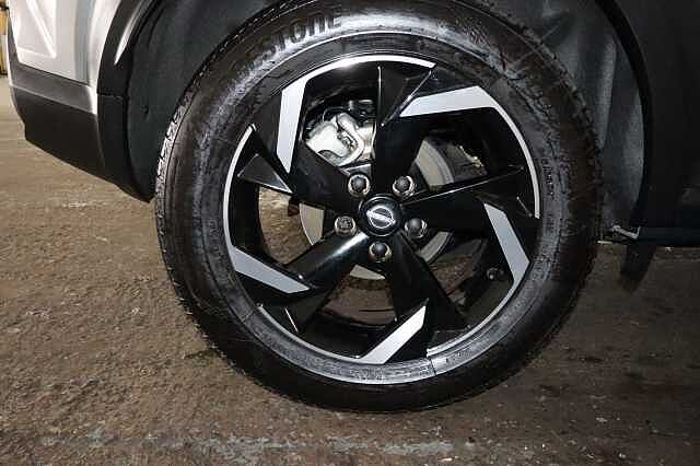 Nissan Juke 1.0 DIG-T N-Connecta DCT Auto Euro 6 (s/s) 5dr