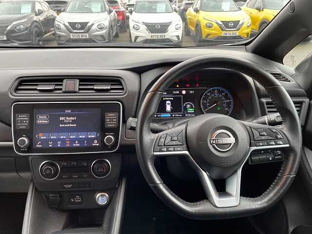 Nissan Leaf 39kWh Acenta Auto 5dr