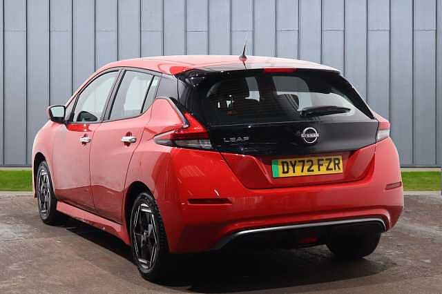 Nissan Leaf 39kWh Acenta Auto 5dr