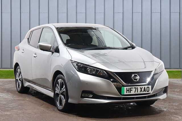 Nissan Leaf 40kWh N-Connecta Auto 5dr