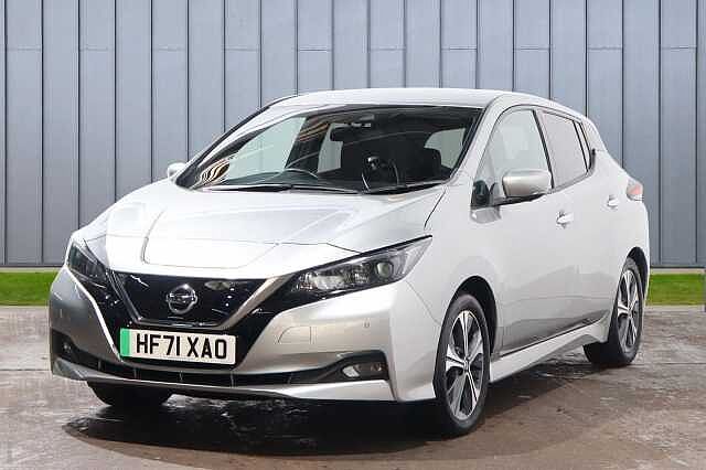 Nissan Leaf 40kWh N-Connecta Auto 5dr