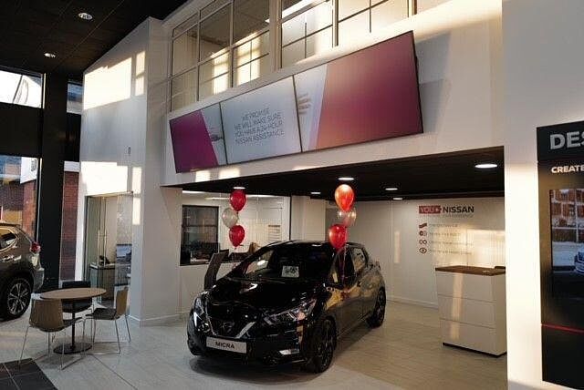 Nissan Leaf 40kWh N-Connecta Auto 5dr