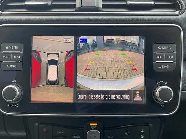 Nissan Leaf 40kWh N-Connecta Auto 5dr