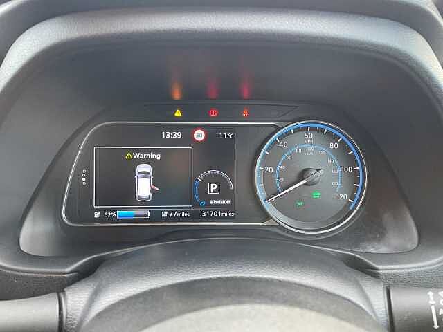 Nissan Leaf 40kWh N-Connecta Auto 5dr