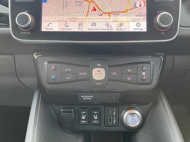 Nissan Leaf 40kWh N-Connecta Auto 5dr