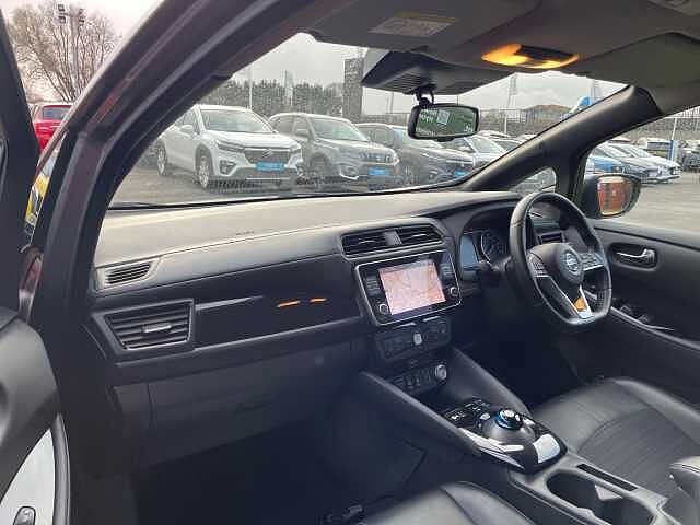 Nissan Leaf 40kWh N-Connecta Auto 5dr