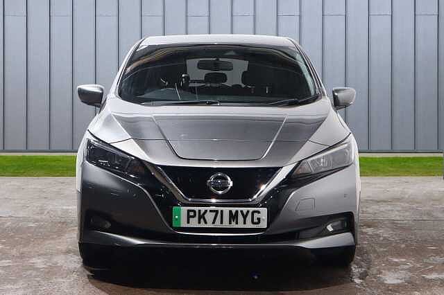 Nissan Leaf 40kWh N-Connecta Auto 5dr