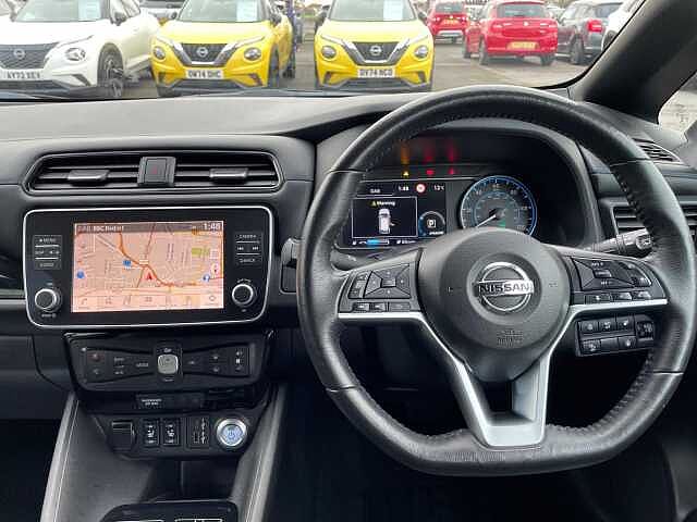 Nissan Leaf 40kWh N-Connecta Auto 5dr