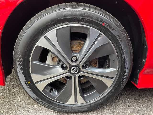 Nissan Leaf 40kWh N-Connecta Auto 5dr