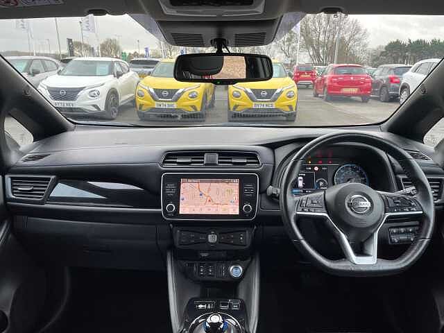 Nissan Leaf 40kWh N-Connecta Auto 5dr