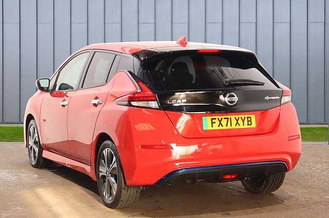 Nissan Leaf 40kWh N-Connecta Auto 5dr