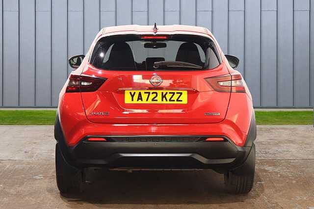 Nissan Juke 1.6 N-Connecta Auto Euro 6 5dr