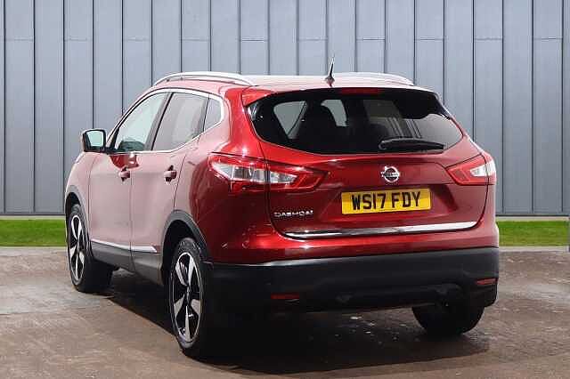 Nissan Qashqai 1.2 DIG-T N-Connecta XTRON 2WD Euro 6 (s/s) 5dr