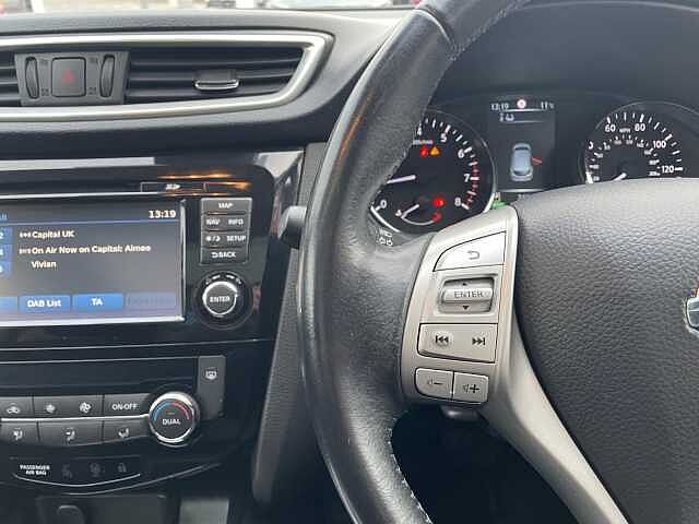 Nissan Qashqai 1.2 DIG-T N-Connecta XTRON 2WD Euro 6 (s/s) 5dr