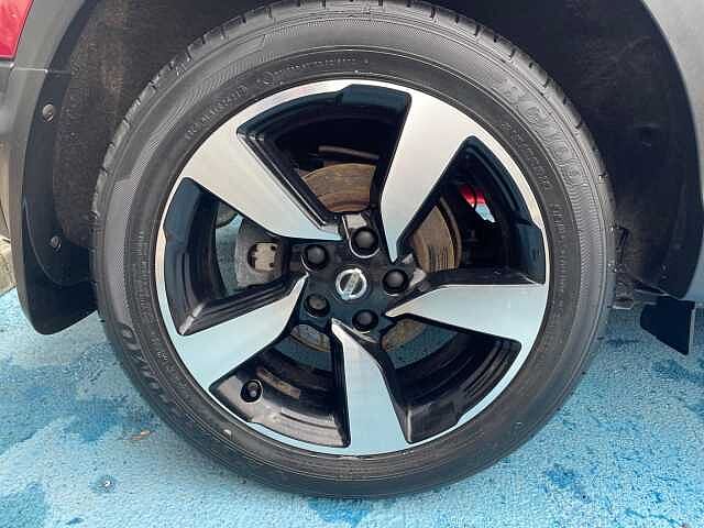 Nissan Qashqai 1.2 DIG-T N-Connecta XTRON 2WD Euro 6 (s/s) 5dr