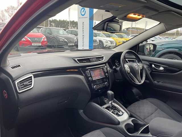 Nissan Qashqai 1.2 DIG-T N-Connecta XTRON 2WD Euro 6 (s/s) 5dr