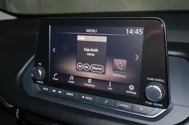 Nissan Qashqai 1.3 DIG-T MHEV Acenta Premium XTRON Euro 6 (s/s) 5dr