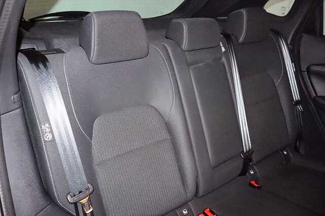 Nissan Qashqai 1.3 DIG-T MHEV Acenta Premium XTRON Euro 6 (s/s) 5dr