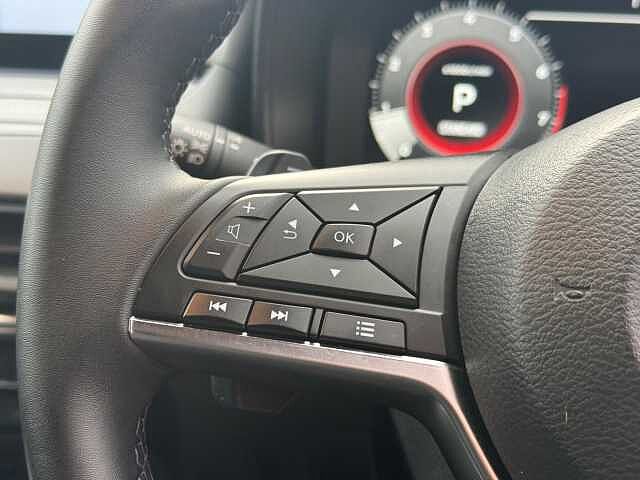 Nissan Juke 1.0 DIG-T N-Connecta DCT Auto Euro 6 (s/s) 5dr