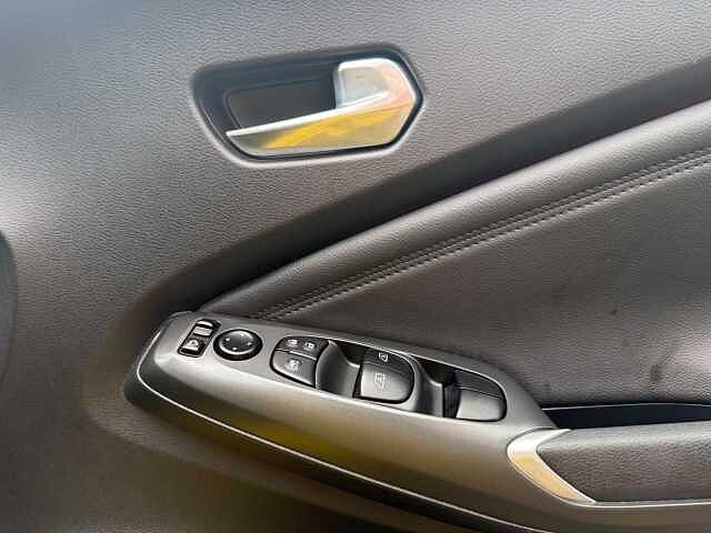 Nissan Juke 1.0 DIG-T N-Connecta DCT Auto Euro 6 (s/s) 5dr