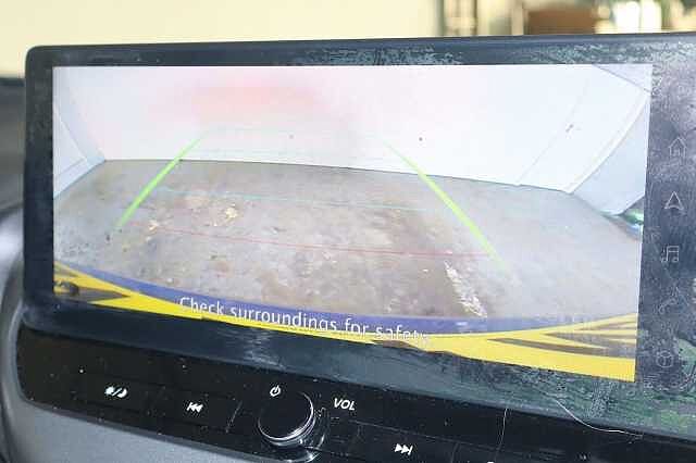 Nissan Juke 1.0 DIG-T N-Connecta Euro 6 (s/s) 5dr