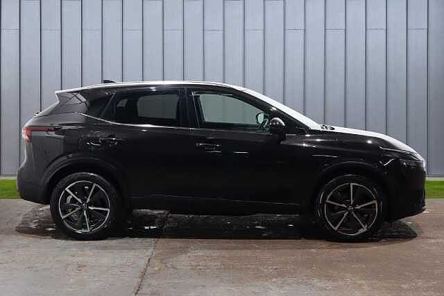 Nissan Qashqai 1.3 DIG-T MHEV Tekna XTRON Euro 6 (s/s) 5dr
