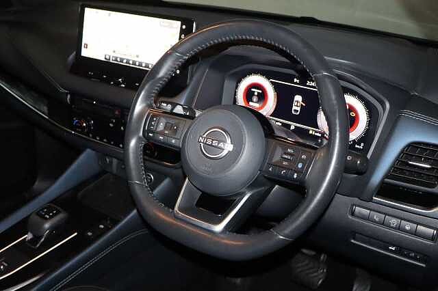 Nissan Qashqai 1.3 DIG-T MHEV Tekna XTRON Euro 6 (s/s) 5dr