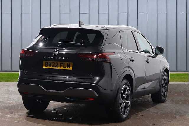 Nissan Qashqai 1.3 DIG-T MHEV Tekna XTRON Euro 6 (s/s) 5dr