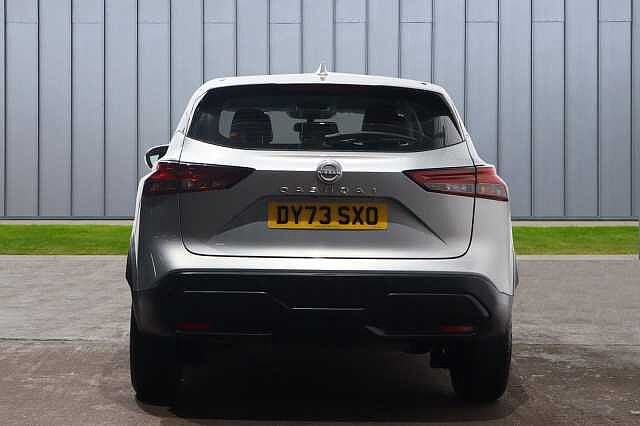 Nissan Qashqai 1.3 DIG-T MHEV Acenta Premium XTRON Euro 6 (s/s) 5dr