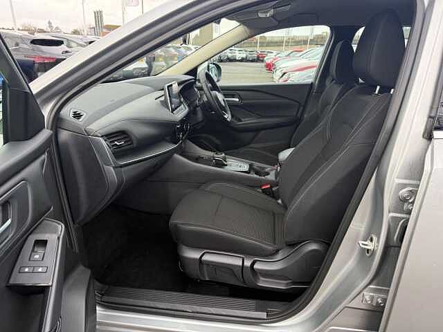 Nissan Qashqai 1.3 DIG-T MHEV Acenta Premium XTRON Euro 6 (s/s) 5dr