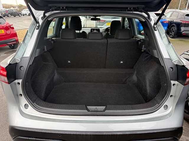 Nissan Qashqai 1.3 DIG-T MHEV Acenta Premium XTRON Euro 6 (s/s) 5dr