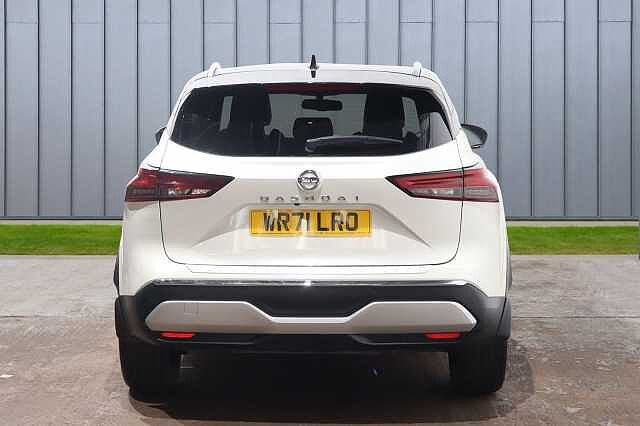 Nissan Qashqai 1.3 DIG-T MHEV Tekna+ XTRON Euro 6 (s/s) 5dr