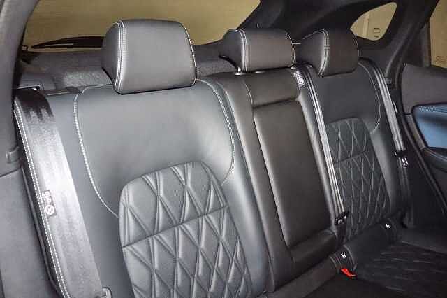 Nissan Qashqai 1.3 DIG-T MHEV Tekna+ XTRON Euro 6 (s/s) 5dr