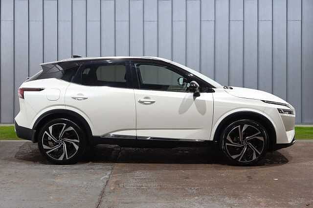 Nissan Qashqai 1.3 DIG-T MHEV Tekna+ XTRON Euro 6 (s/s) 5dr