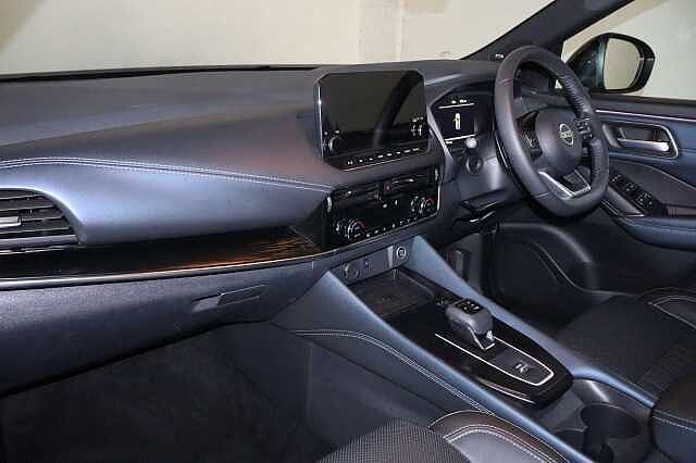 Nissan Qashqai 1.3 DIG-T MHEV Tekna+ XTRON Euro 6 (s/s) 5dr