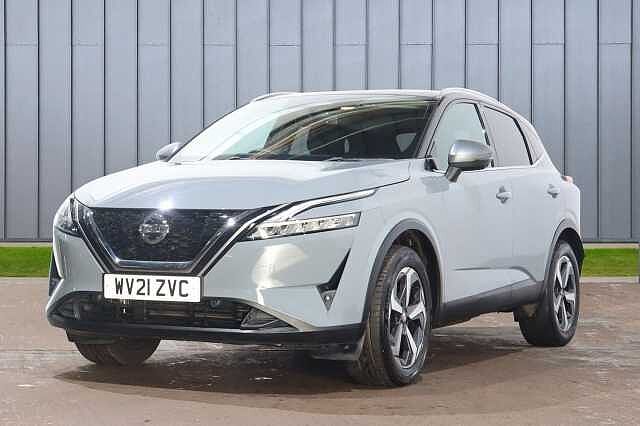 Nissan Qashqai 1.3 DIG-T MHEV Premiere Edition Euro 6 (s/s) 5dr