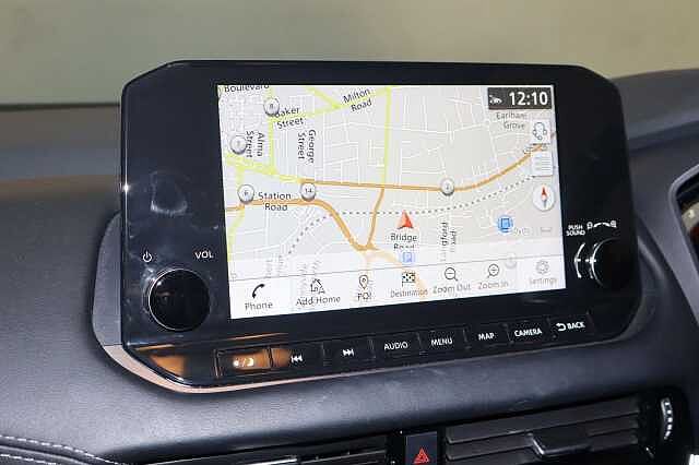 Nissan Qashqai 1.3 DIG-T MHEV Premiere Edition Euro 6 (s/s) 5dr