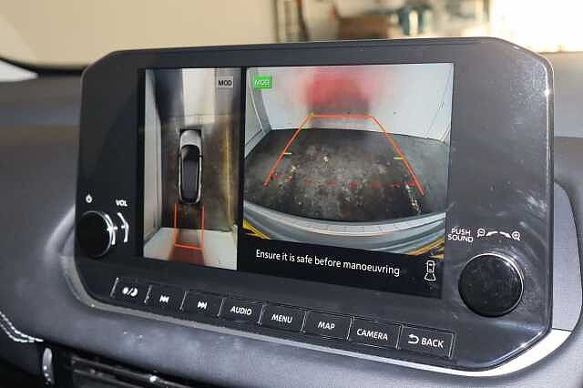 Nissan Qashqai 1.3 DIG-T MHEV Premiere Edition Euro 6 (s/s) 5dr